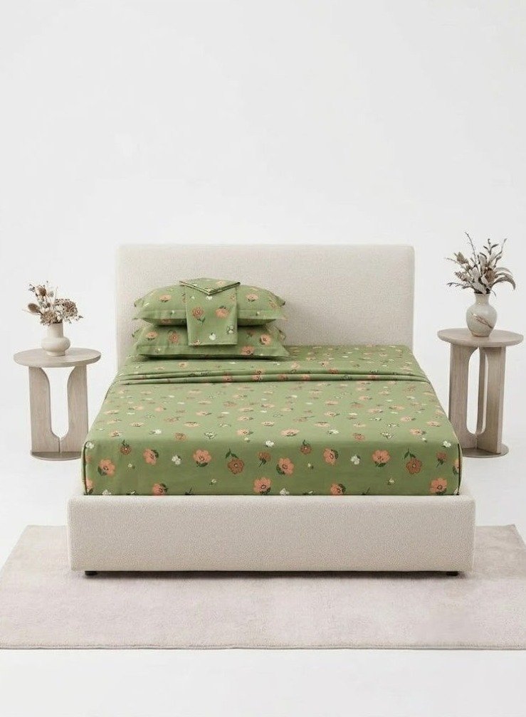 2acc73d8-2855-4f08-a80a-f3c21764924e.jpeg 3-Piece Premium Quality 150 GSM Microfiber King Size Flat Bed Sheet Set - Soothing Sage Green with Peach Floral Print, Includes 1 Flat Sheet (270x250 CM) & 2 Pillowcases (50x75 CM) - Image 1