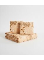 Ever Home Luxury Brushed Microfiber King Flat Sheet Set (270 x 250 CM) – Warm Sand & Caramel Wildflower Botanical Print with 2 Pillow Covers, Silky-Soft & Breathable Bedding - Image 5