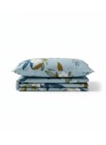 3-Piece King Size Flat Bed Sheet Set - 150 GSM Soft Microfiber Bedding with Light Blue Botanical Lily Print, Includes 1 Flat Sheet (270x250 CM) & 2 Pillowcases (50x75 CM) - Image 4