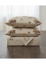 3-Piece King Size Bed Sheet Set - 150 GSM Premium Microfiber Bedding with Vintage Floral Print on Beige, Includes 1 Flat Sheet (270x250 CM) & 2 Matching Pillowcases (50x75 CM) - Image 3