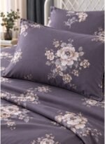 3-Piece King Size Bed Sheet Set - 150 GSM Premium Microfiber Bedding with Elegant Lavender Floral Print, Includes 1 Flat Sheet (270x250 CM) & 2 Matching Pillowcases (50x75 CM)