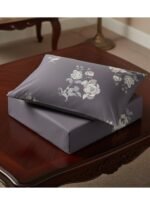 3-Piece King Size Bed Sheet Set - 150 GSM Premium Microfiber Bedding with Elegant Lavender Floral Print, Includes 1 Flat Sheet (270x250 CM) & 2 Matching Pillowcases (50x75 CM) - Image 6
