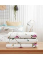3-Piece King Size Flat Bed Sheet Set - 150 GSM Soft Microfiber Bedding with Classic Floral Print, Includes 1 Flat Sheet (270x250 CM) & 2 Pillowcases (50x75 CM) - Image 5