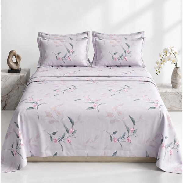 Premium 150 GSM Microfiber King Size Flat Bed Sheet Set - 3-Piece Luxurious Bedding with Soft Lilac Watercolor Floral Print, Includes 1 Flat Sheet (270x250 CM) & 2 Pillowcases (50x75 CM)