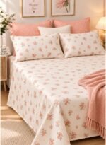 3-Piece Premium King Size Bed Sheet Set - 150 GSM Microfiber Bedding with Charming Small Ditsy Floral Print, Includes 1 Flat Sheet (270x250 CM) & 2 Matching Pillowcases (50x75 CM)